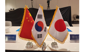 탁상형 국기<br/>납품사례-11